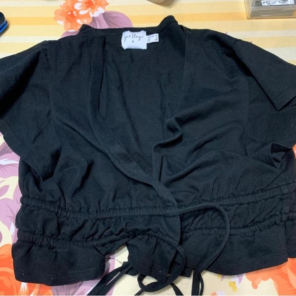 Princess Polly Deep V neck Crop Top - Picture 2 of 4